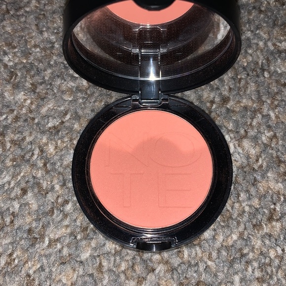 Note Luminous Silk Compact Blusher Desert Rose - Picture 3 of 3